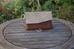 Les Cuirs de lune - Pochette Home camel beige pailleté