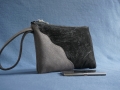 Pochette Onde noir pailleté - gris pailleté